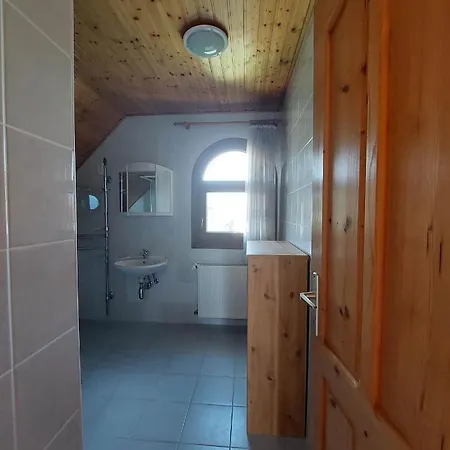 Schone Ferienwohnung In Ruhiger Lage 7 Km Zum Balaton