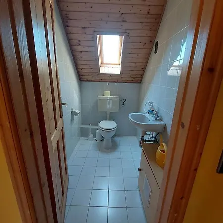公寓 Schone Ferienwohnung In Ruhiger Lage 7 Km Zum Balaton
